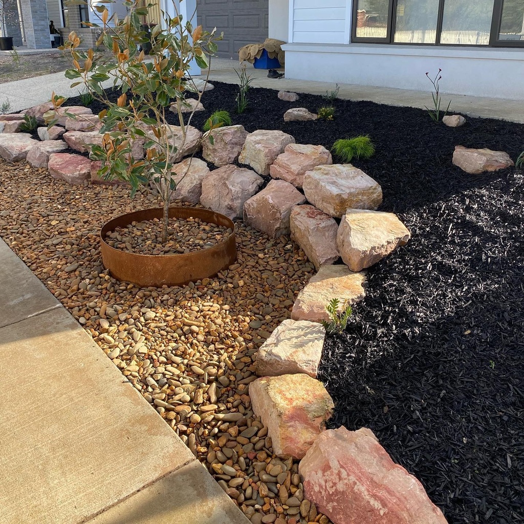 [310004] BLACK WOOD MULCH